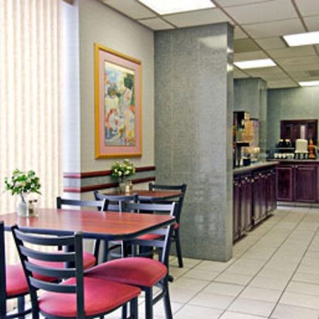 Days Inn By Wyndham Amarillo East Étterem fotó