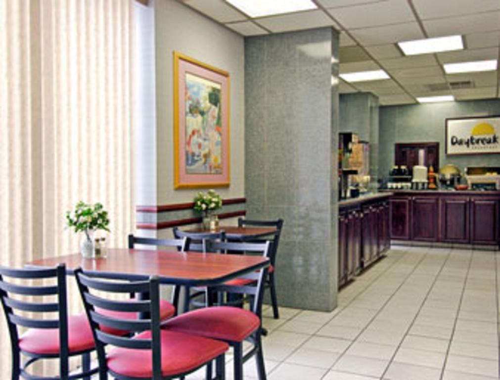 Days Inn By Wyndham Amarillo East Étterem fotó