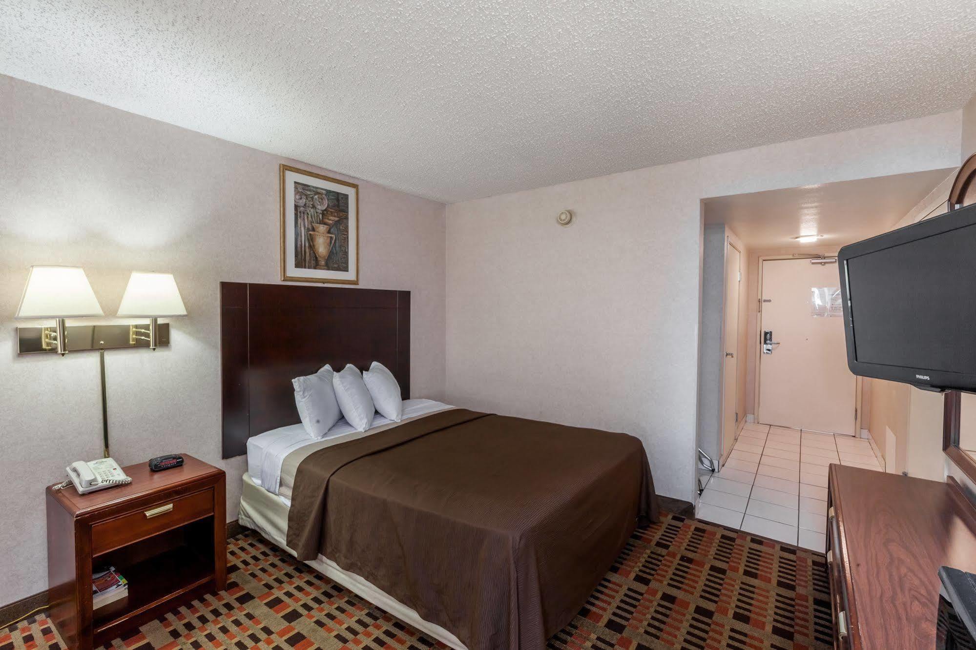 Days Inn By Wyndham Amarillo East Kültér fotó